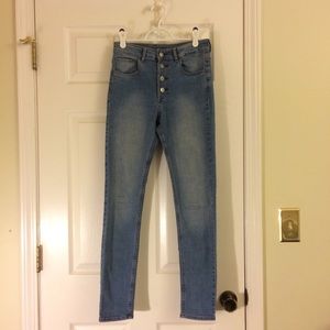 H&M Light Wash High Rise Skinny Jeans Size 28 EUC